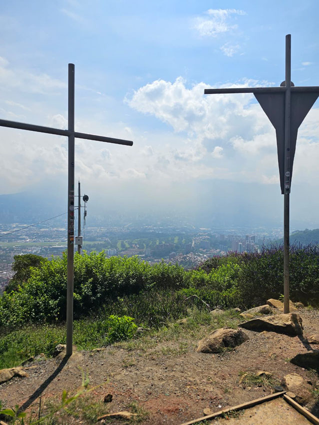 Imagen Cerro de las tres cruces (12)