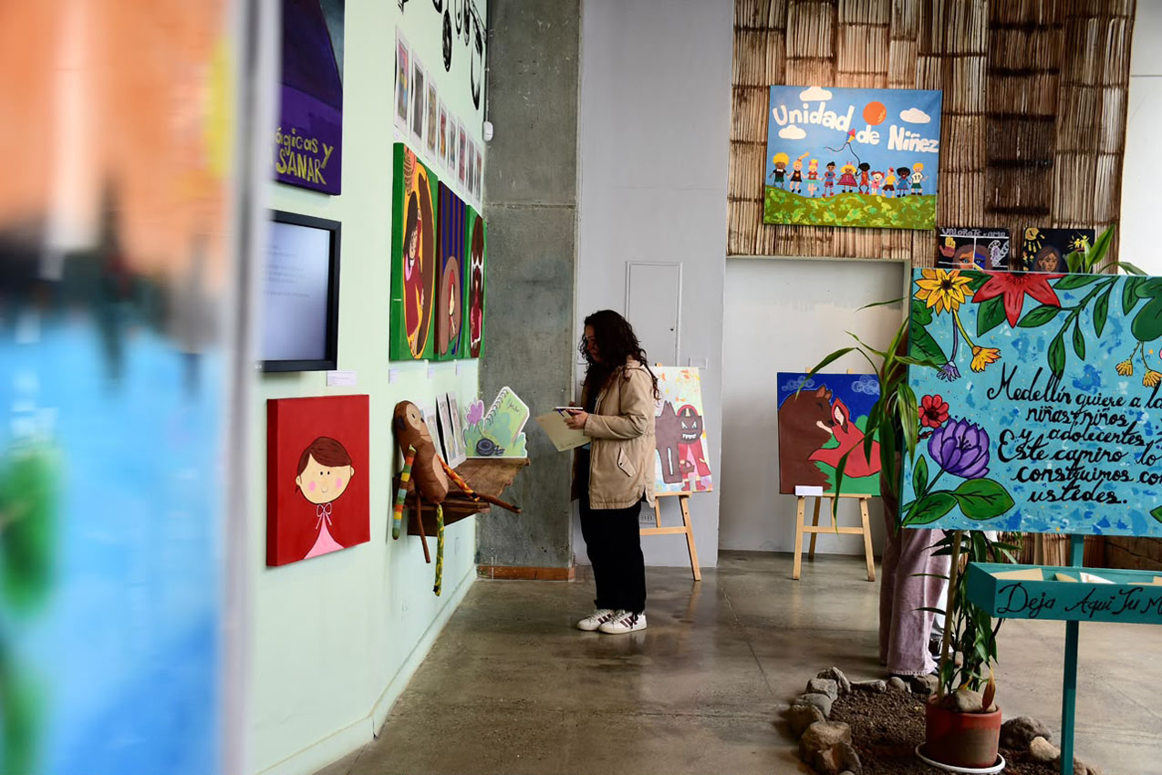 Con pinceles niñas y niños promueven la construcción de entornos más seguros Imagen Con pinceles niñas y niños promueven la construcción de entornos más seguros (2)
