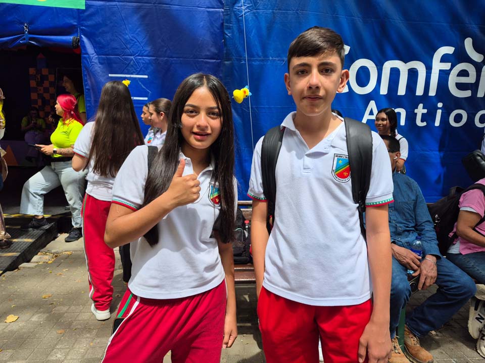 Imagen De Betulia a la Fiesta del Libro de Medellín PARECIDOS