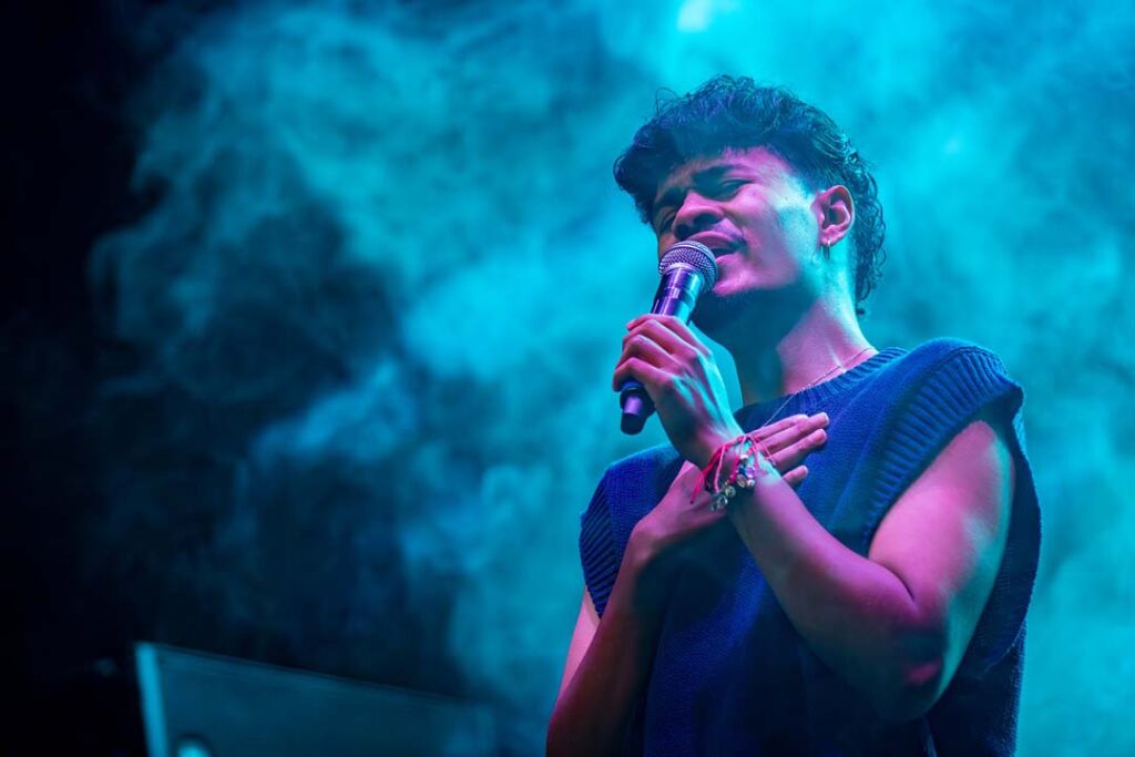 Imagen Mario Alejandro, ganador de Medellín Music Lab 2024 AZUL