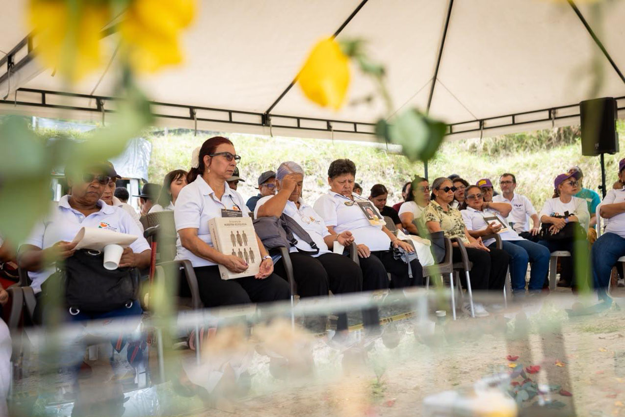 Imagen acompañamiento institucional en La Escombrera (6)