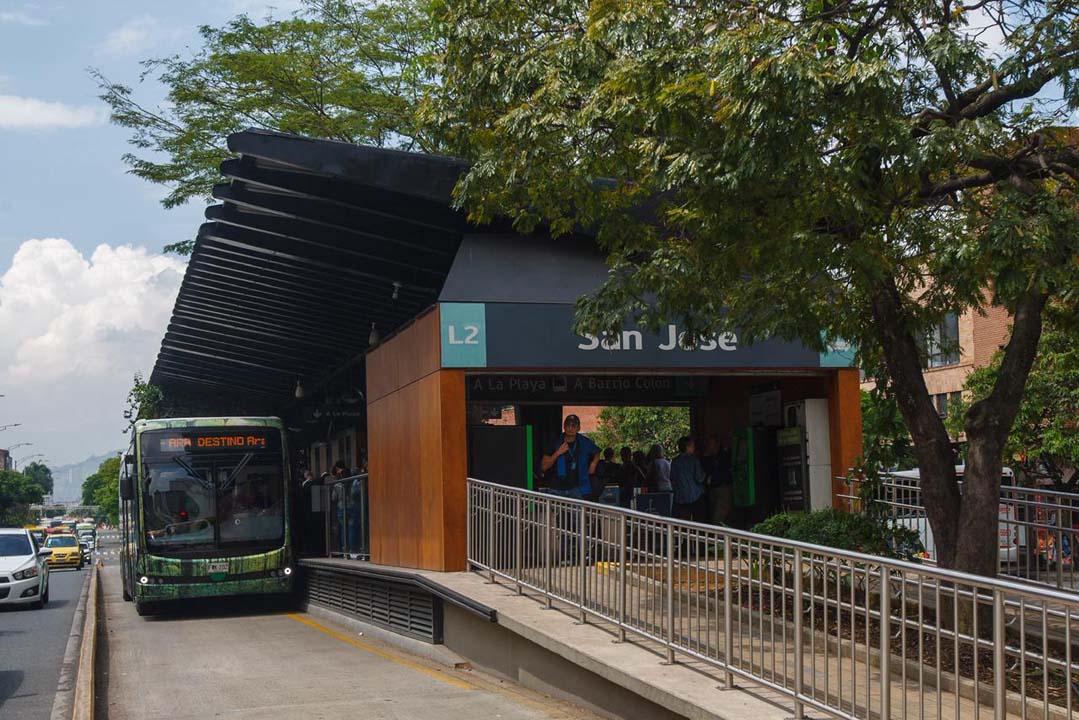 Imagen cambios en estacionamientos y movilidad para Medellín