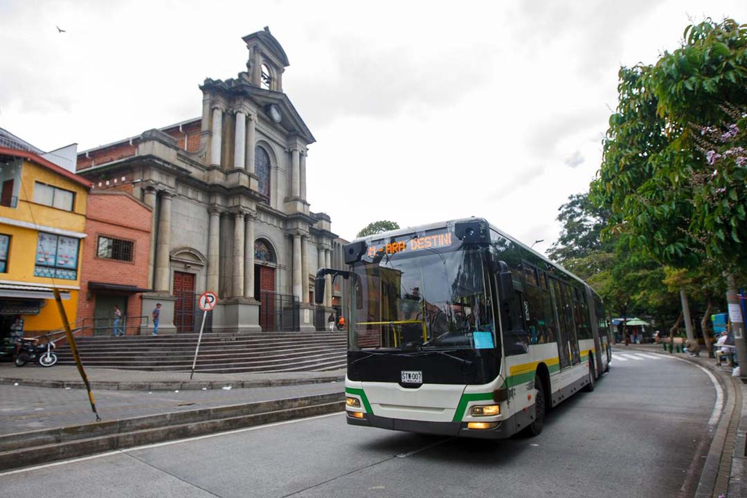 Imagen cambios en estacionamientos y movilidad para Medellín