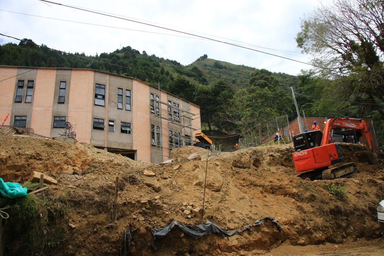 Imagen construcción Buen Comienzo (3)