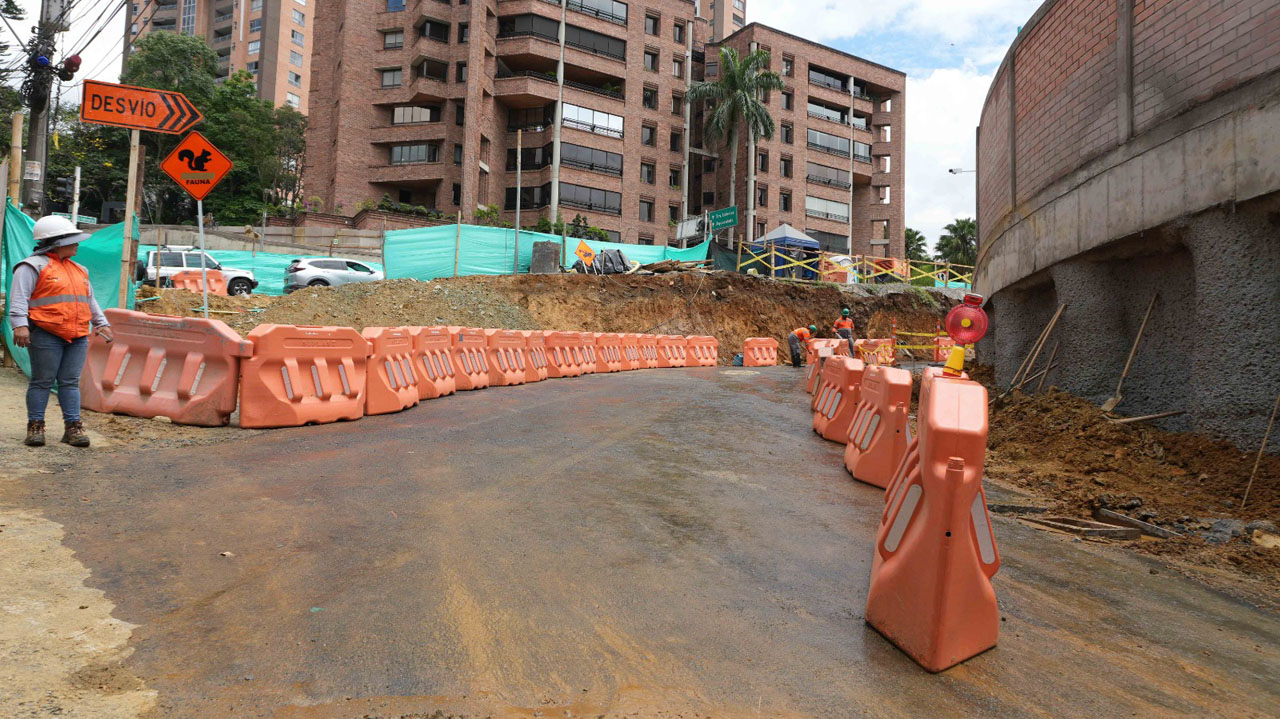 Imagen intercambio vial de la avenida 34 con la loma de Los González (3)