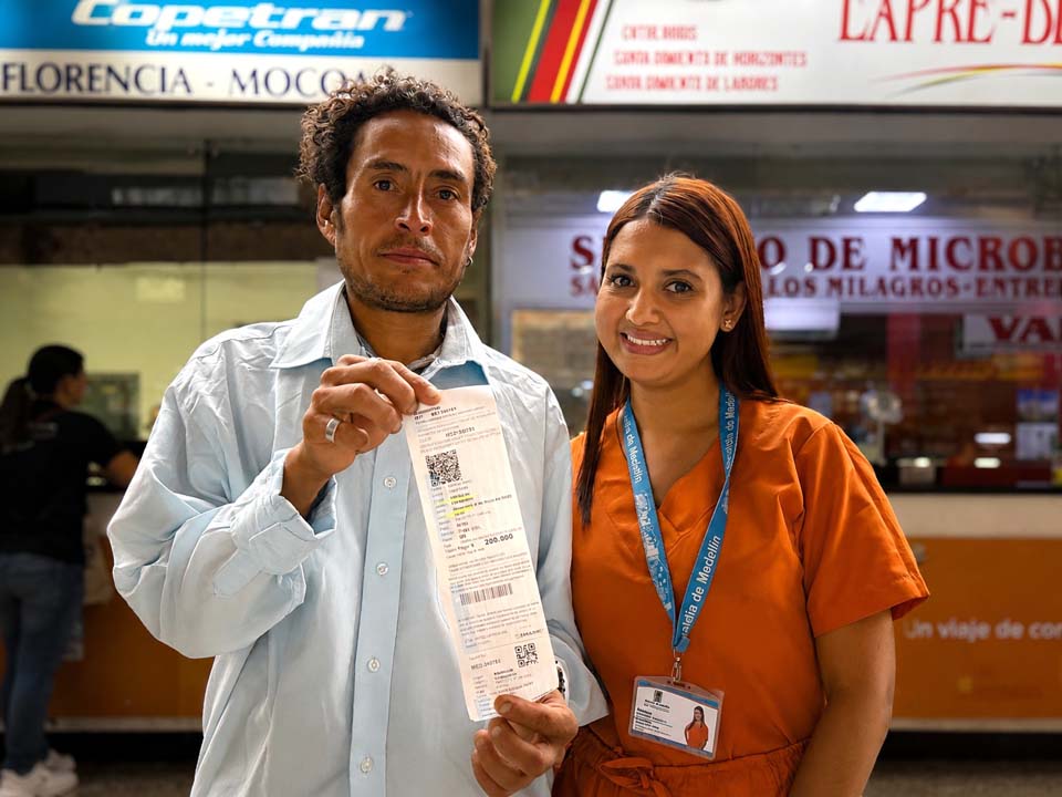 Imagen oportunidad en Medellín para volver a sus hogares (1)
