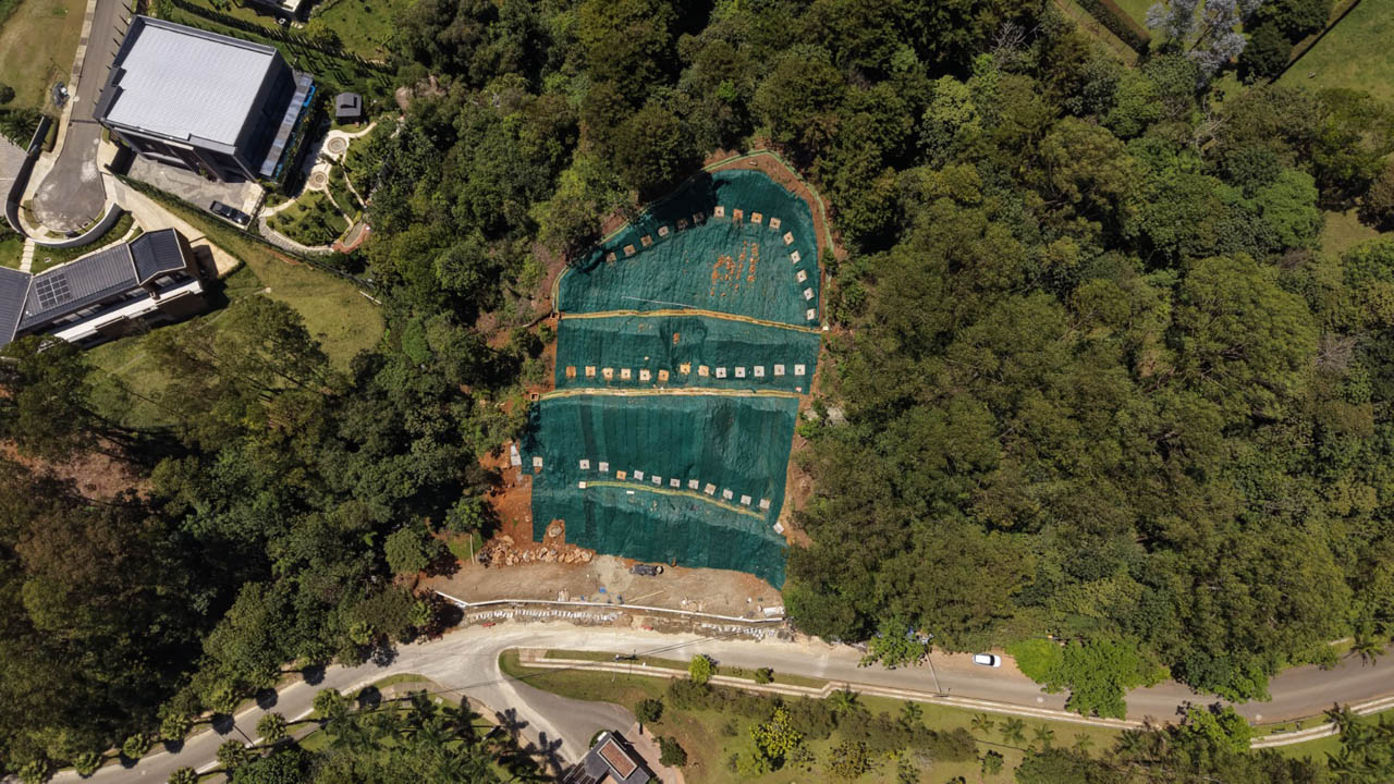Imagen panorámica de estabilización de terrenos