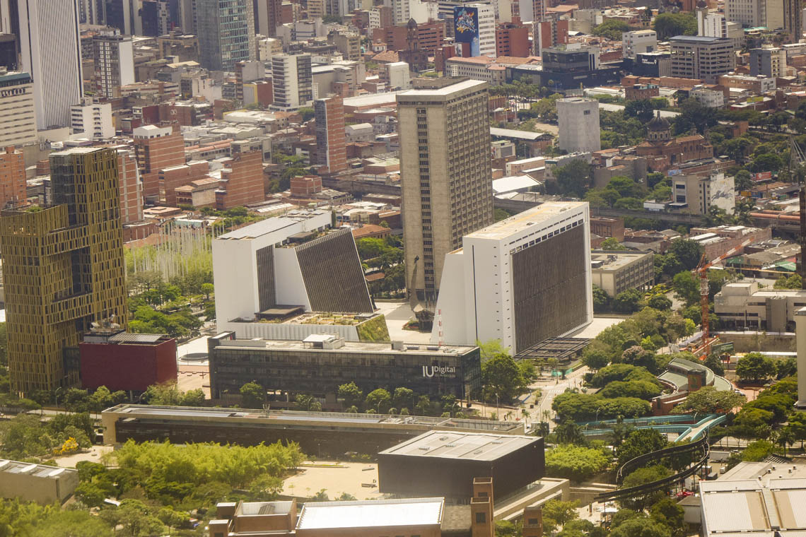 Panorámica Medellín edificio Alcaldía