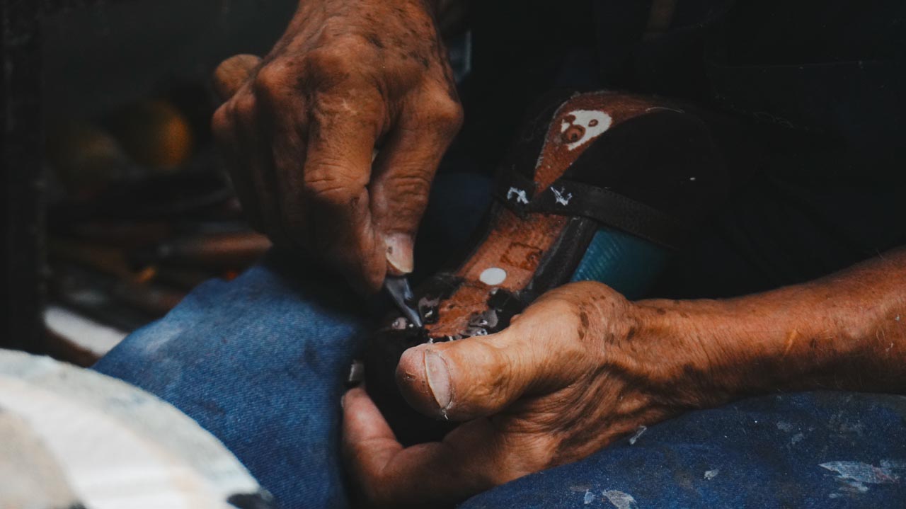 Arreglando Zapato