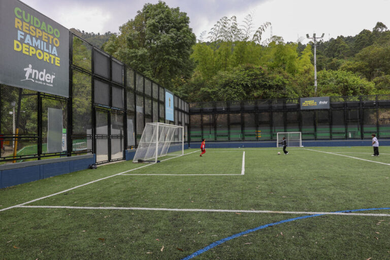 Cancha Caunces de Oriente_13
