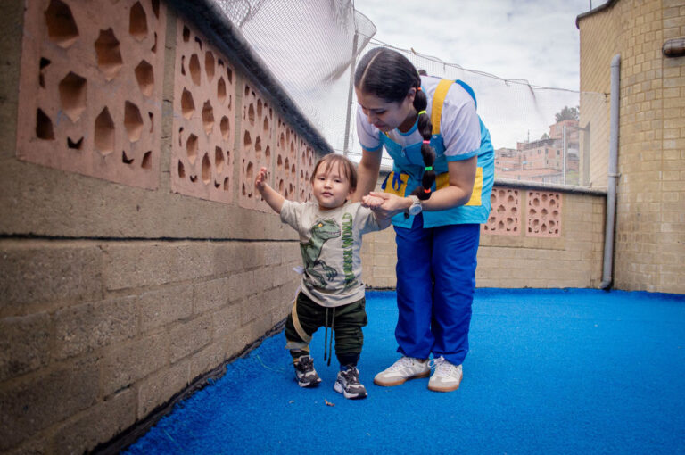 Imagen Alcaldía de Medellín aumenta cobertura para atención de niñas y niños con discapacidad (3)