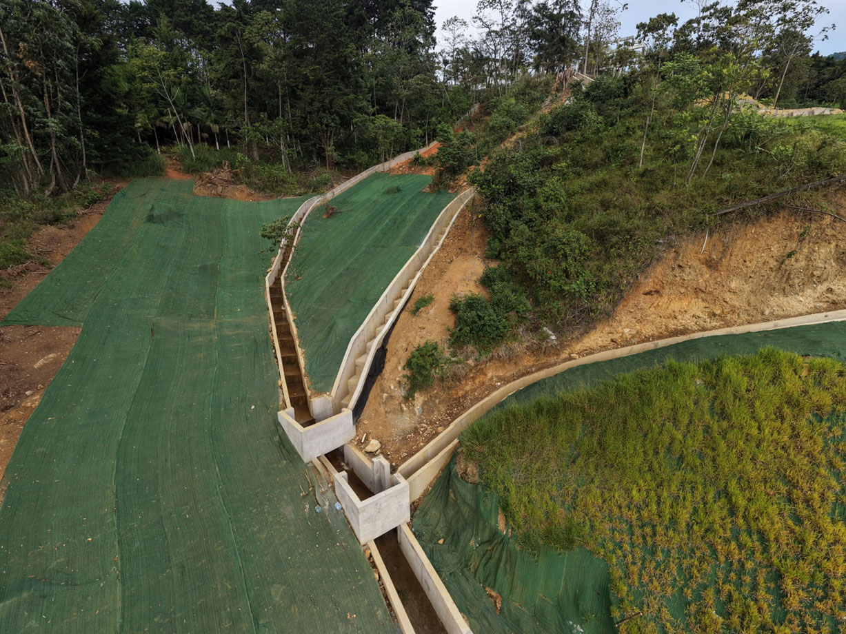 Alcaldía de Medellín finalizó las obras de estabilización del talud en Los Balsos Imagen Alcaldía de Medellín finalizó las obras de estabilización del talud en Los Balsos (3)