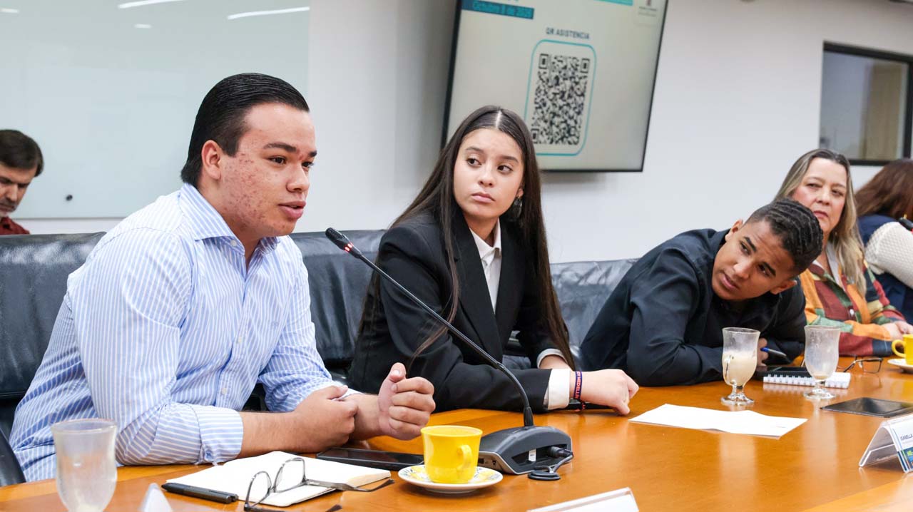 El Consejo Distrital de Política Social abordó las necesidades más apremiantes de las comunidades