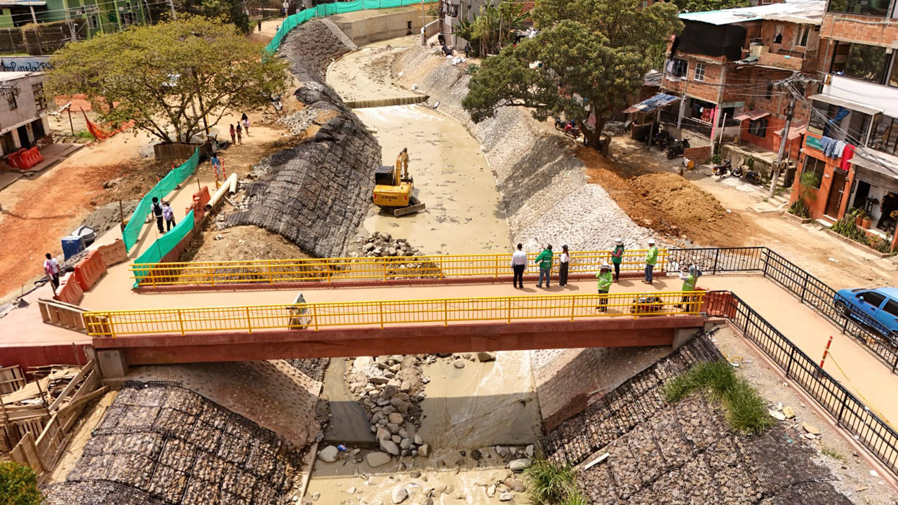 Imagen Obras de mitigación en la quebrada Altavista (1)