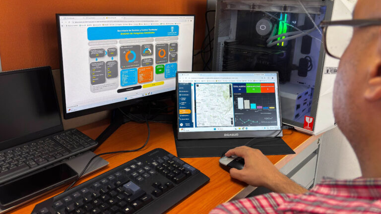 Imagen con imágenes satelitales e inteligencia artificial, la Alcaldía de Medellín identifica cambios en el territorio (5)