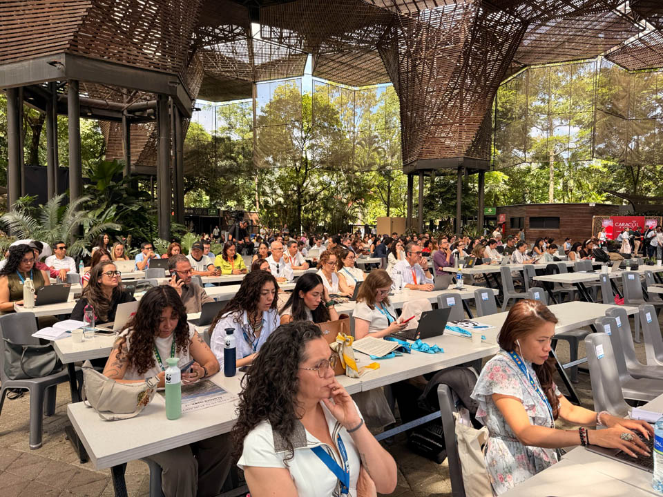 Imagen de asistentes a un evento