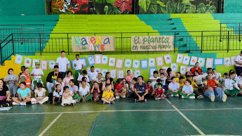Imagen de niños de colegio