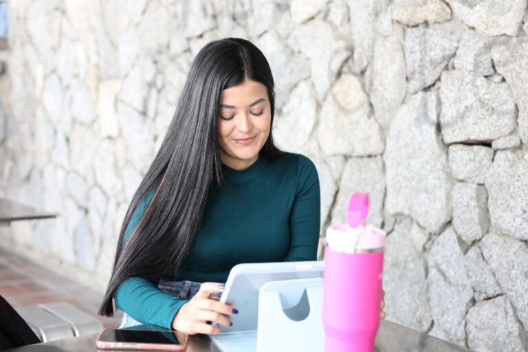 Imagen educación digital y gratuita llega a corregimientos (2)