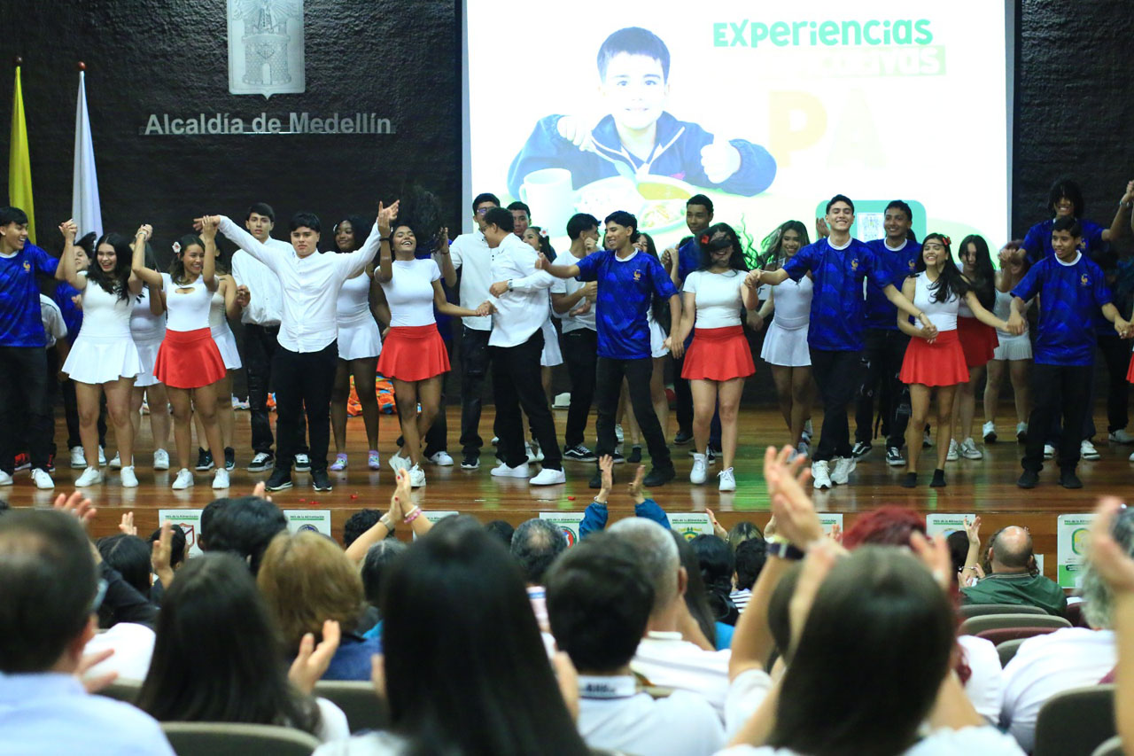 Imagen instituciones educativas, PAE (4)