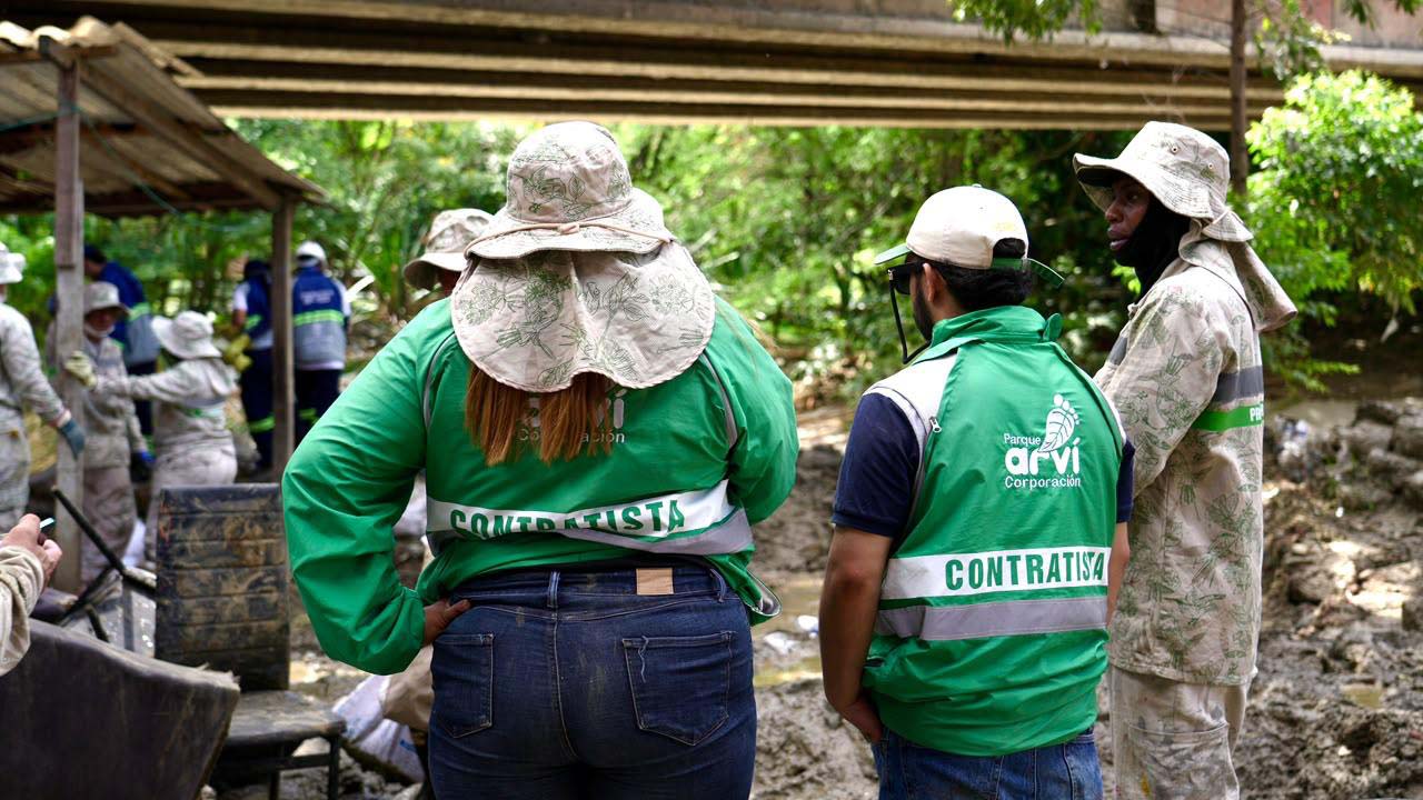 Imagen más de 800 ayudas, la Alcaldía de Medellín ha atendido a 330 familias afectadas por las lluvias (1)