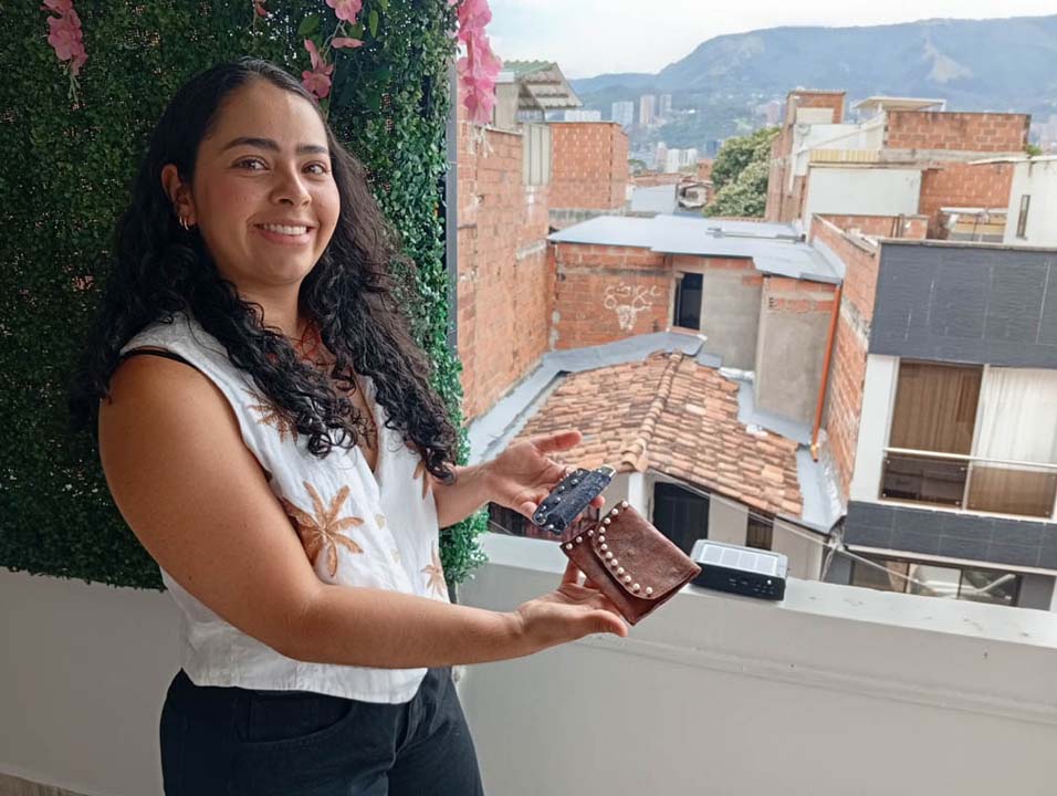 Imagen una biotecnóloga que transforma Medellín