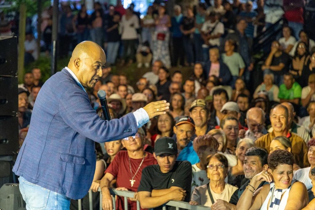 Público las Fiestas de San Antonio de Prado las Fiestas de San Antonio de Prado 6