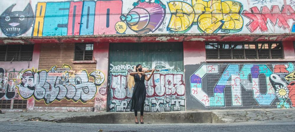 Con la llegada de Filarmed a la sede de la economía naranja, Medellín da un nuevo paso para la reactivación del sector creativo y cultural