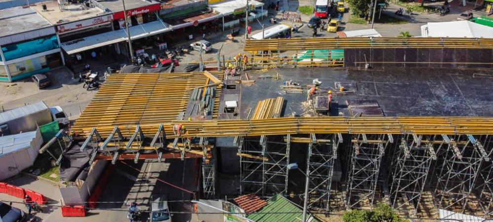 El intercambio vial de la avenida 80 con la calle Colombia alcanzó un 50 % de avance de obra