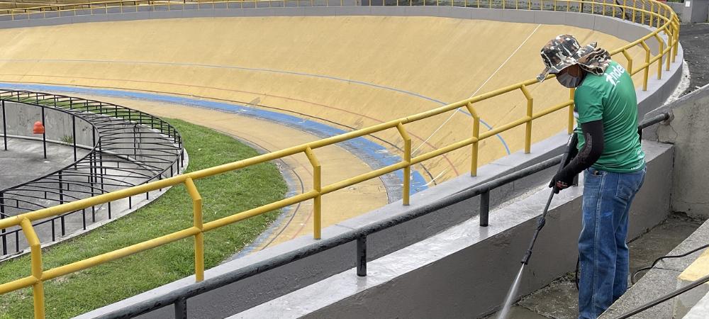 El Inder inicia obras de mantenimiento en el Velódromo Martín Emilio Cochise Rodríguez de Medellín