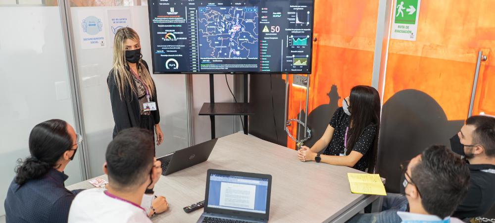 Con nueva tecnología, Medellín gestiona el uso del espacio público 