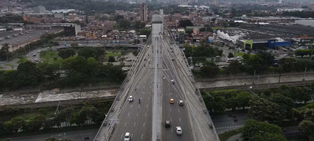 El Puente de la calle 4 Sur será intervenido con propuesta de arte urbano en honor a la tradición industrial de Medellín y Antioquia