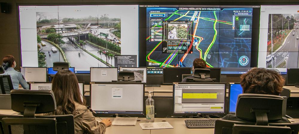 Gobierno de Corea entrega Centro Integrado de Transporte que se convierte en cerebro de la movilidad inteligente de Medellín