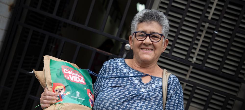 Con más de 3.800 kits navideños se fortalecen la integración y la sana convivencia en comunas y corregimientos