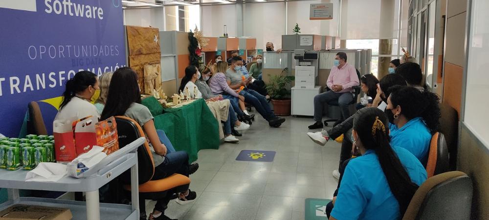 14.000 personas de 390 empresas de Medellín recibieron capacitaciones virtuales en estrategia digital en temas relacionados con la Industria 4.0