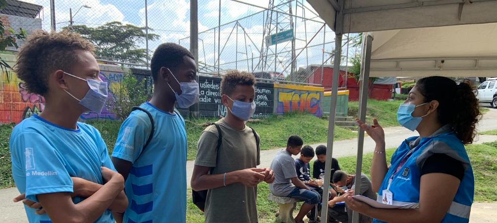 Con diversas estrategias y profesionales en territorio se refuerza el cuidado de la salud mental durante las fiestas de año nuevo