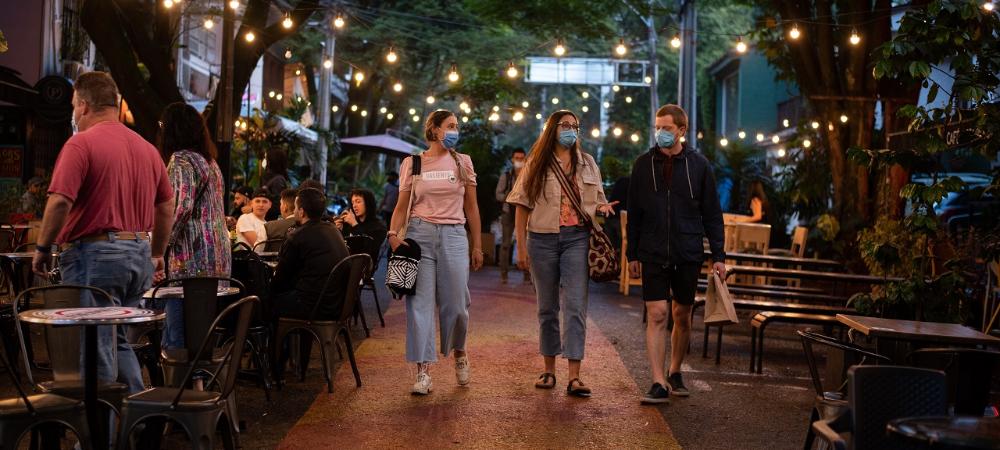 Piloto de horarios en bares y discotecas dejó un aumento del 24% de apertura durante los fines de semana