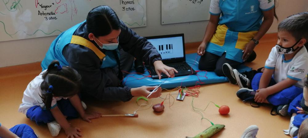 Más de 1.600 familias de Medellín aprenderán a detectar cuando niños y niñas sean víctimas de vulneración de derechos