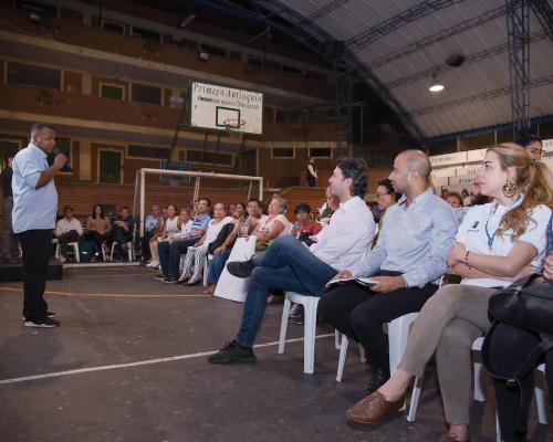 Encuentros territoriales del Plan de Desarrollo 2020-2023 Medell&iacute;n Futuro | Comuna 2 - Santa Cruz