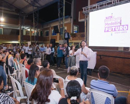 Encuentros territoriales del Plan de Desarrollo 2020-2023 Medell&iacute;n Futuro | Comuna 2 - Santa Cruz