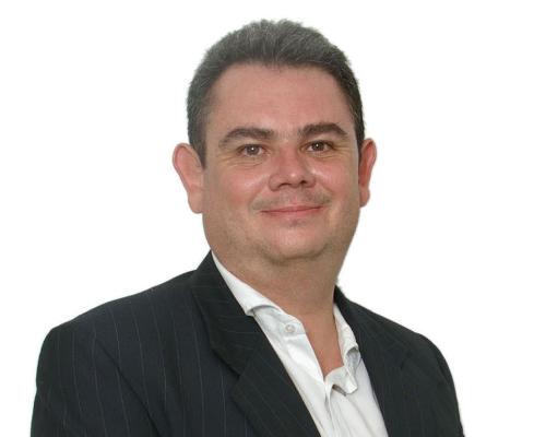 Robert Bladimir Pulgarin Serna - Director General