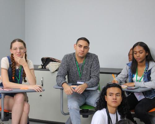 Jóvenes de Medellín iniciaron la priorización del 5 % del presupuesto de la Secretaría de la Juventud para el año 2023