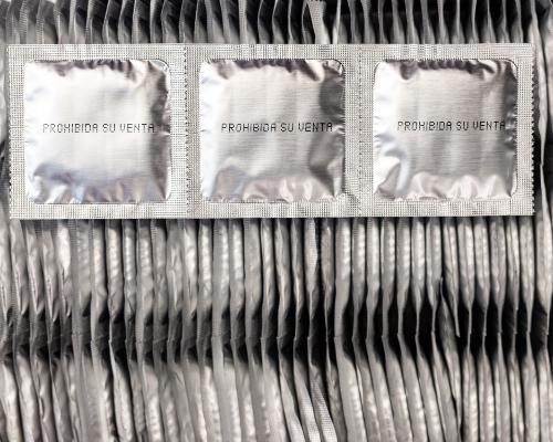 Con la entrega de 30.000 preservativos, la Alcaldía de Medellín promueve los derechos sexuales y la prevención del embarazo adolescente