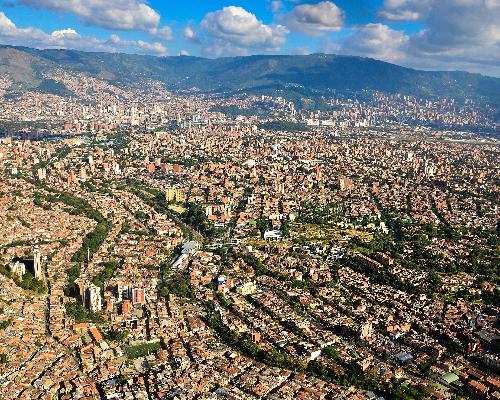Medellín alcanzó su tasa de desempleo más baja en cuatro años con 10,7 %
