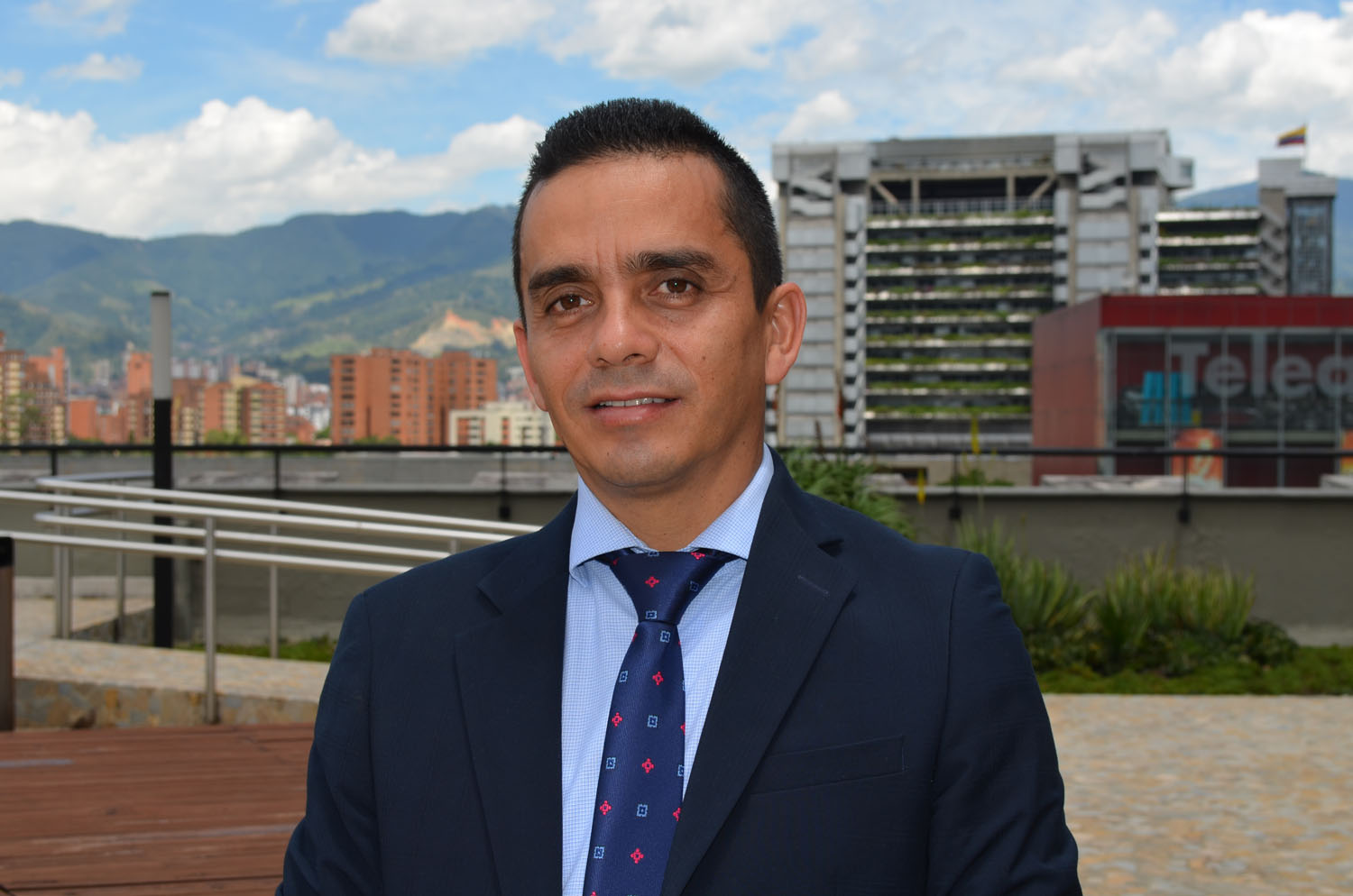 Juan Hernando Cano Montoya - Jefe de Control Interno